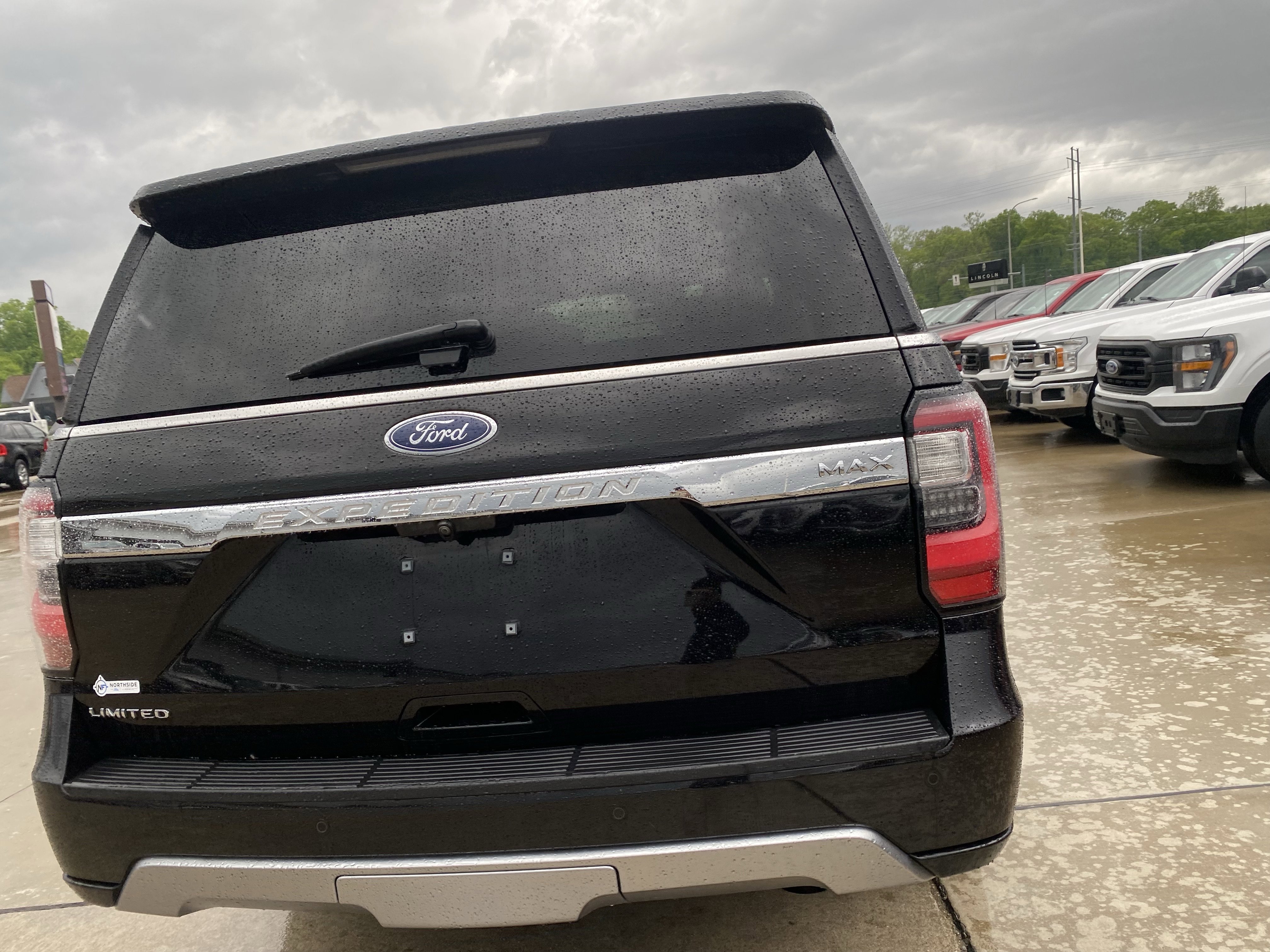 Used 2020 Ford Expedition Max Limited w/ Equipment Group 302A AWD/4WD image 7