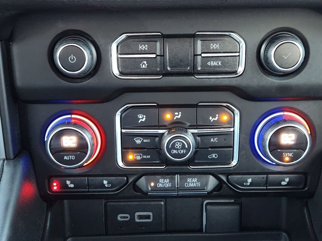 Used 2023 Chevrolet Tahoe LT w/ LT Signature Plus Package image 20