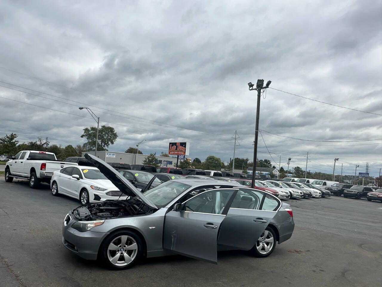 Used 2005 BMW 530i Sedan image 23