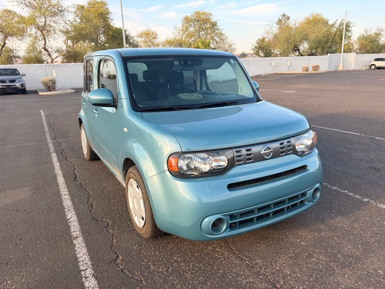 Used 2009 Nissan Cube 1.8 S w/ Interior Designer Pkg FWD image 4