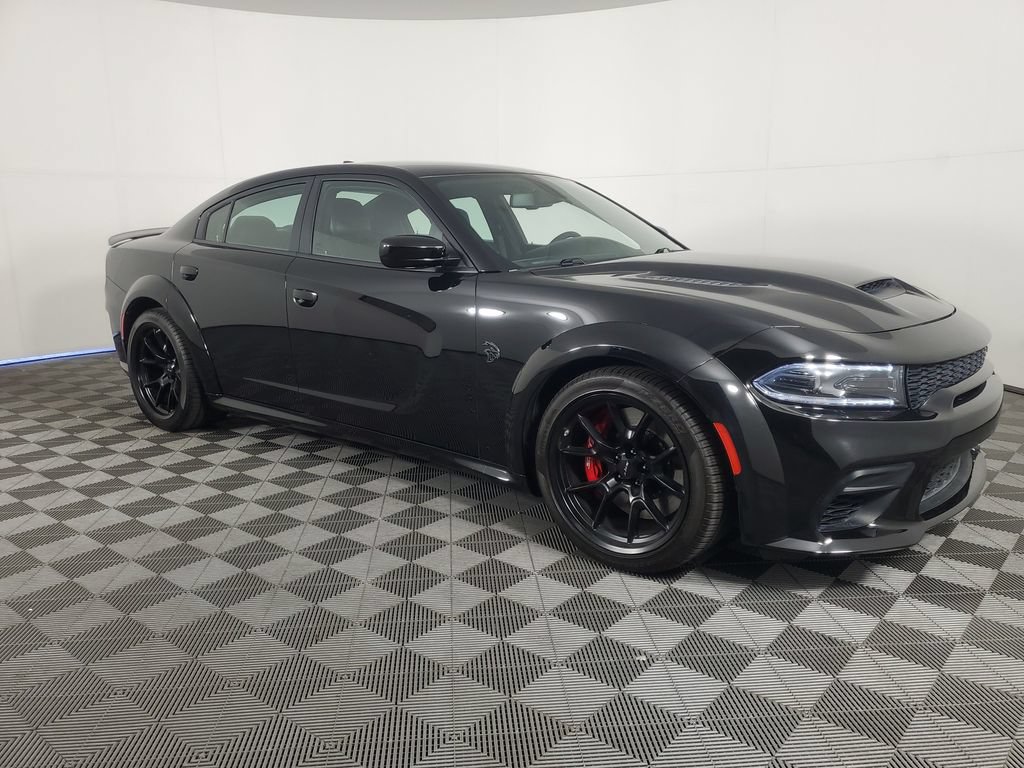 Used 2022 Dodge Charger SRT Hellcat w/ Carbon/Suede Interior Package RWD image 2