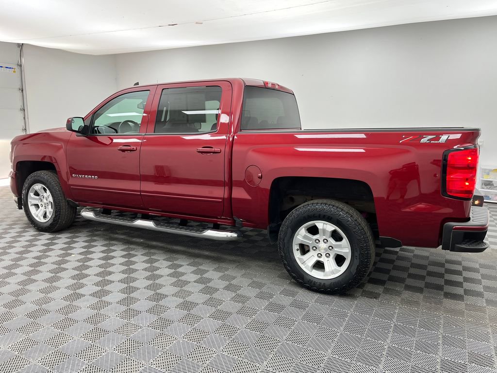 Used 2018 Chevrolet Silverado 1500 LT w/ All Star Edition image 14