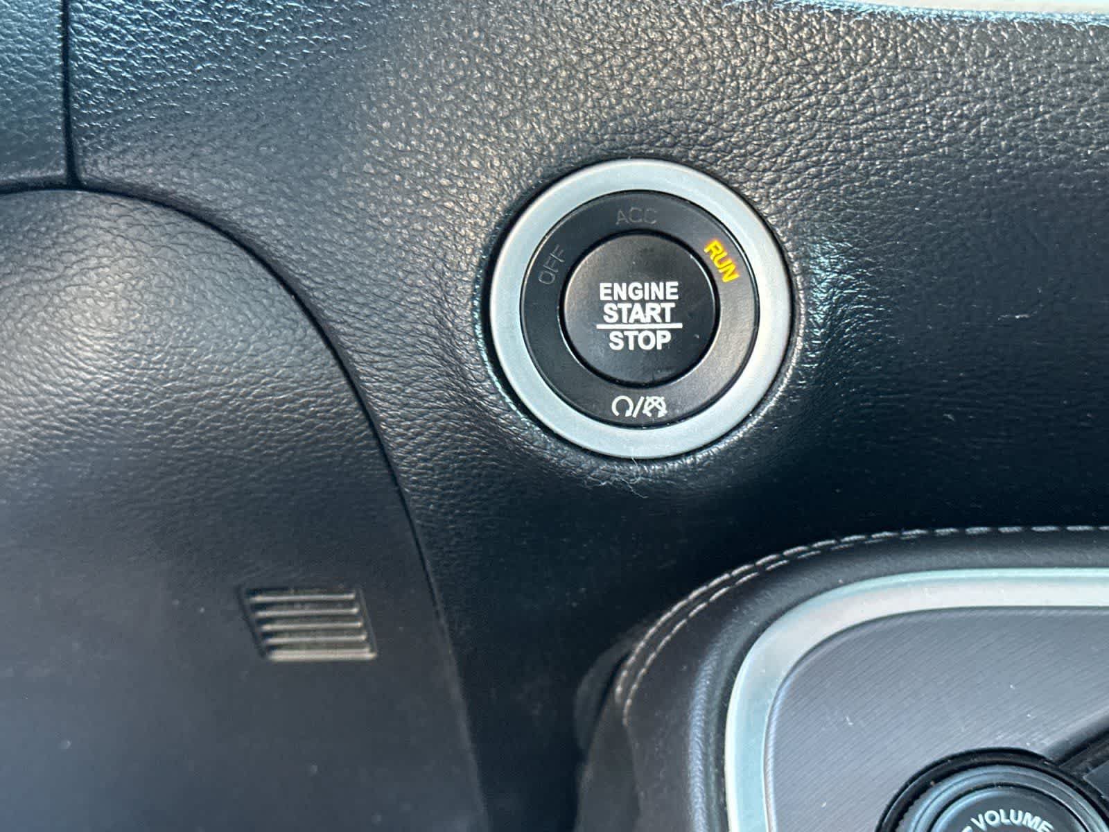 Used 2019 Dodge Challenger SXT w/ Blacktop Package RWD image 22
