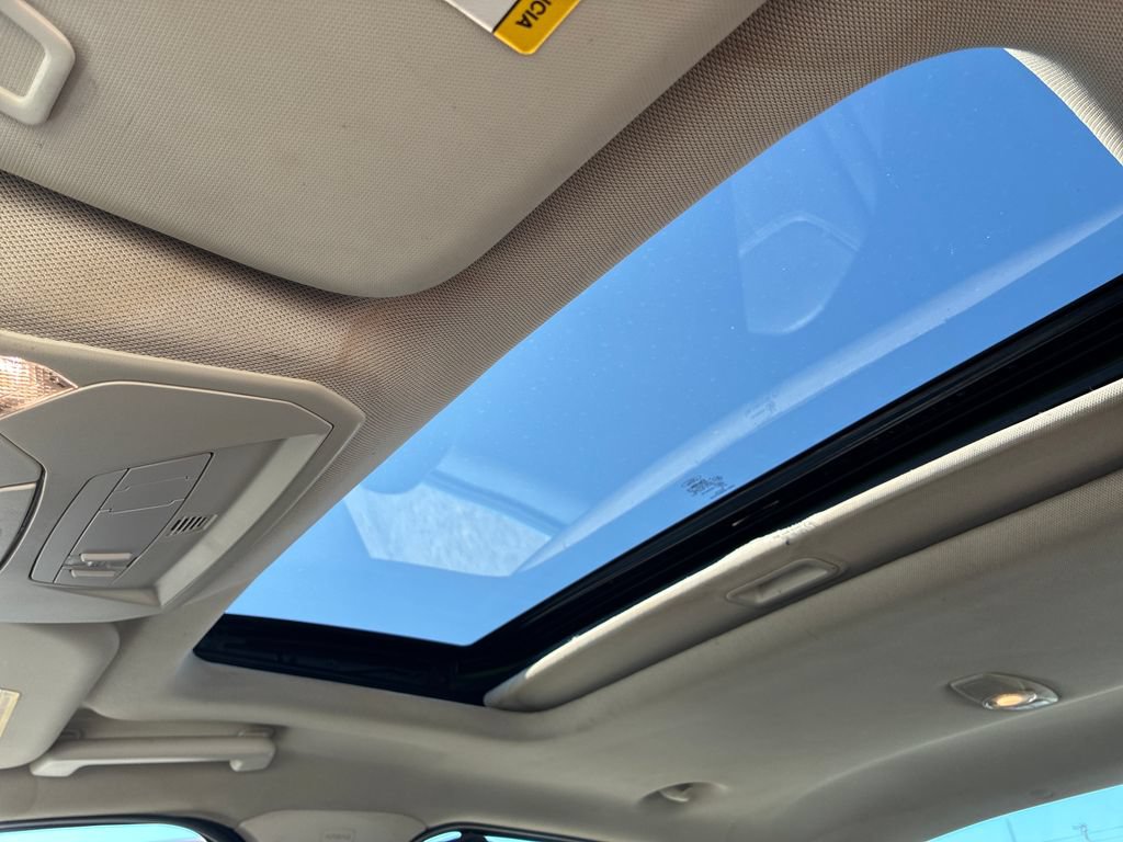 Used 2018 Ford Focus Titanium FWD image 28