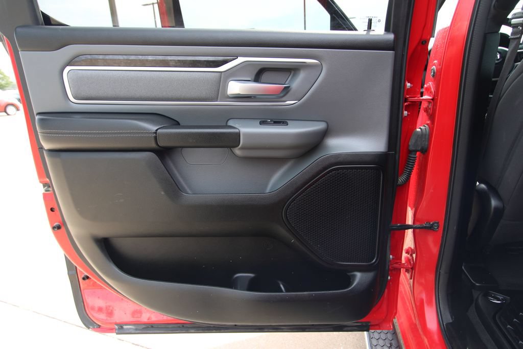 Used 2023 RAM 1500 Big Horn AWD/4WD image 37