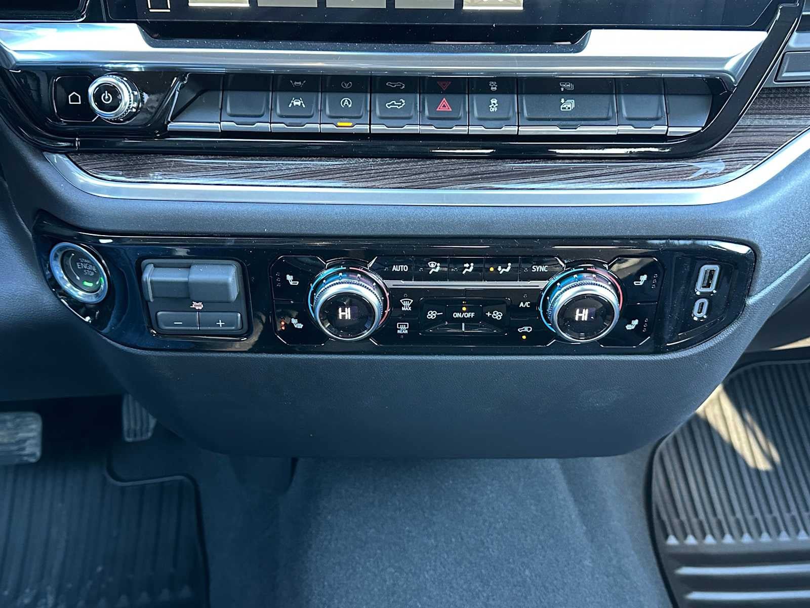 New 2026 GMC Sierra 1500 Elevation AWD/4WD image 25