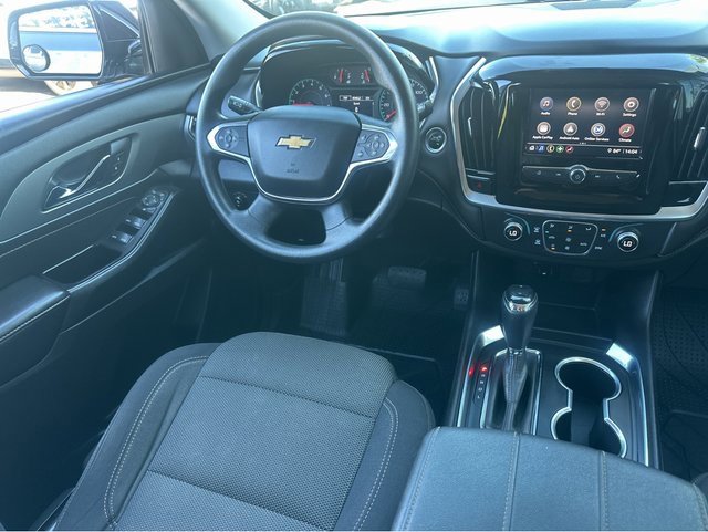 Used 2020 Chevrolet Traverse LS w/ LPO, Black Accent Package image 12