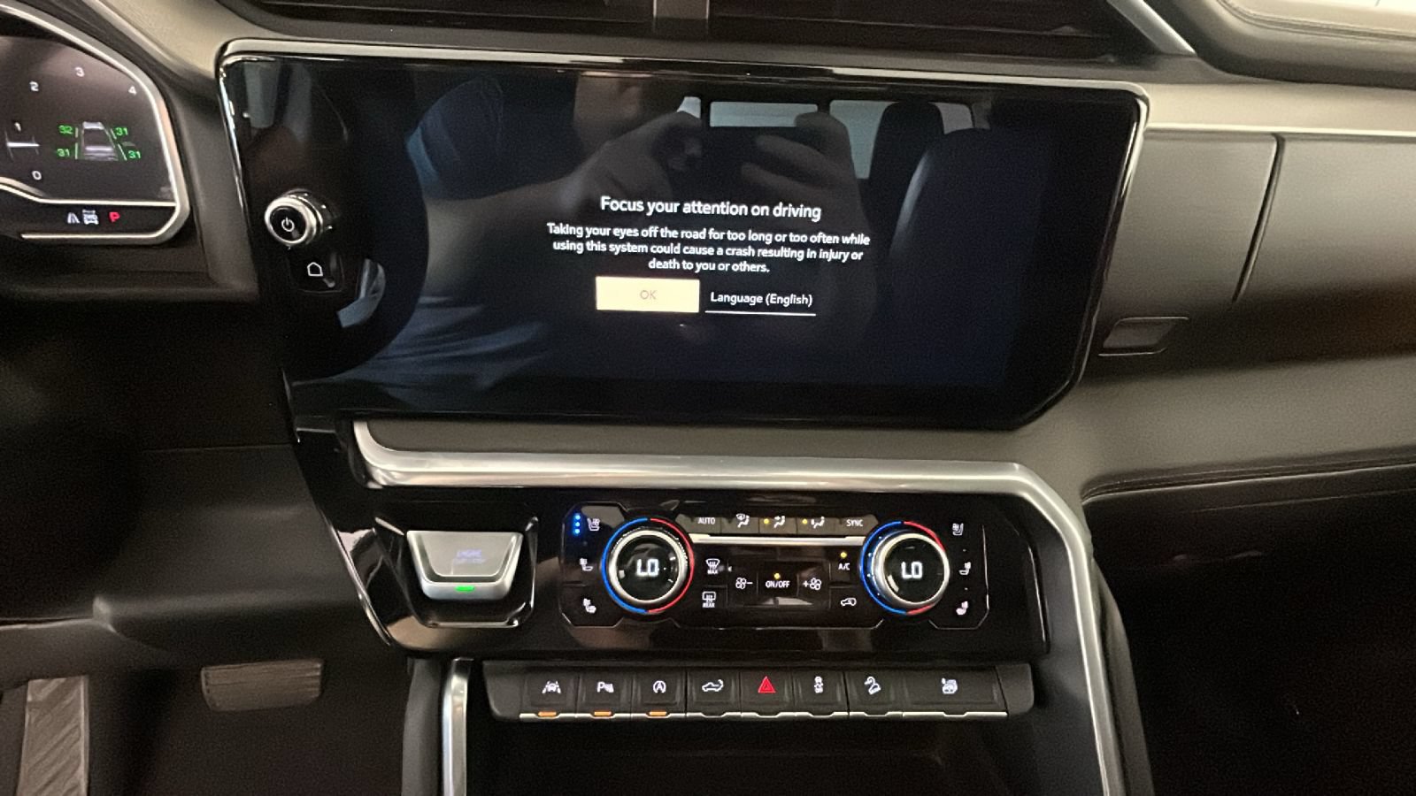 Used 2022 GMC Sierra 1500 Denali AWD/4WD image 27