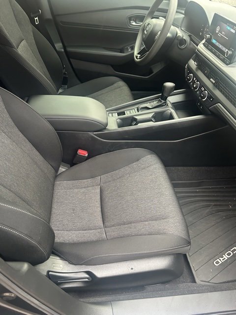 Used 2025 Honda Accord SE image 13