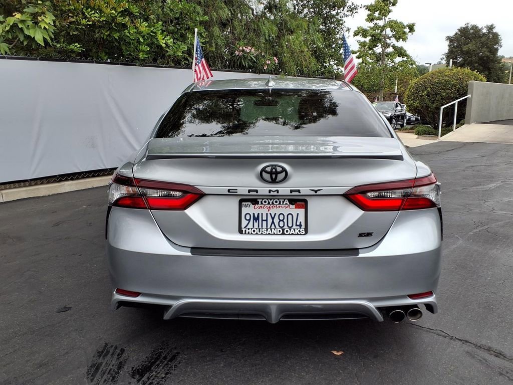 Used 2024 Toyota Camry SE FWD image 6