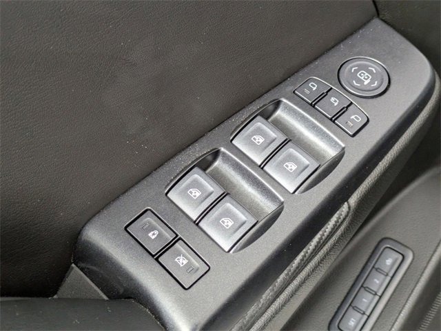 Used 2019 Chevrolet Suburban Premier w/ Premier Plus Edition image 11