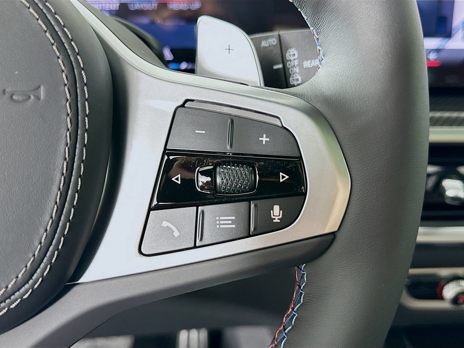 New 2026 BMW X5 M60i AWD/4WD image 19