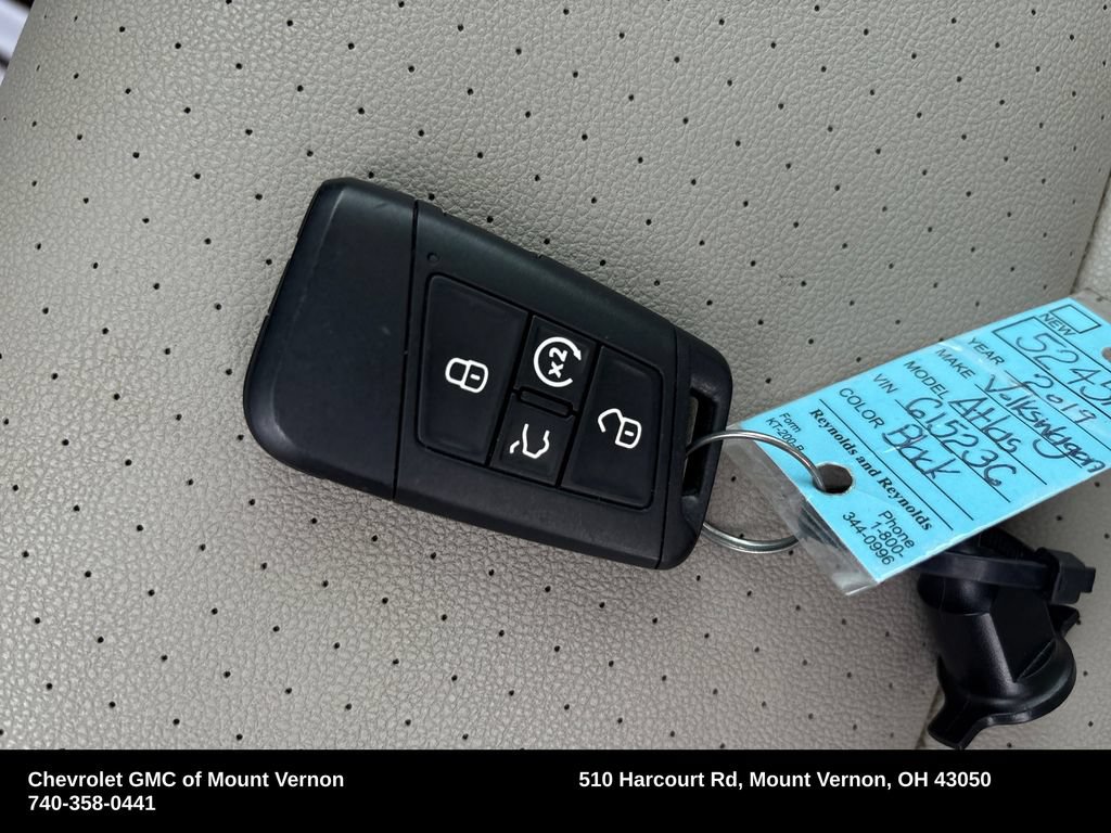 Used 2019 Volkswagen Atlas SEL R-Line AWD/4WD image 30