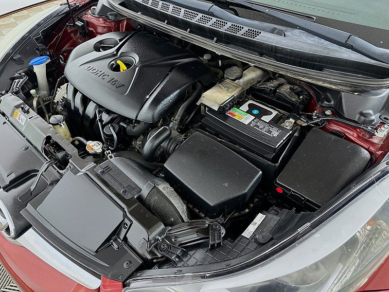 Used 2015 Hyundai Elantra SE w/ Option Group 02 FWD image 29