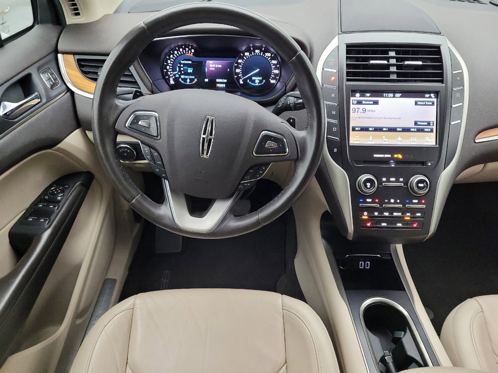Used 2017 Lincoln MKC Select w/ Select Plus Package FWD image 22