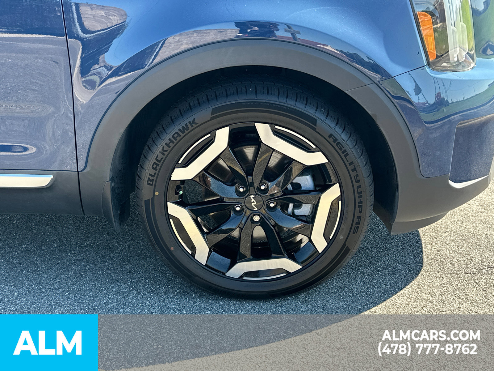 Used 2023 Kia Telluride EX FWD image 14