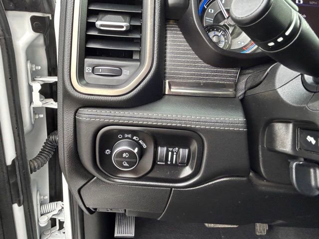 Used 2020 RAM 3500 Limited image 26