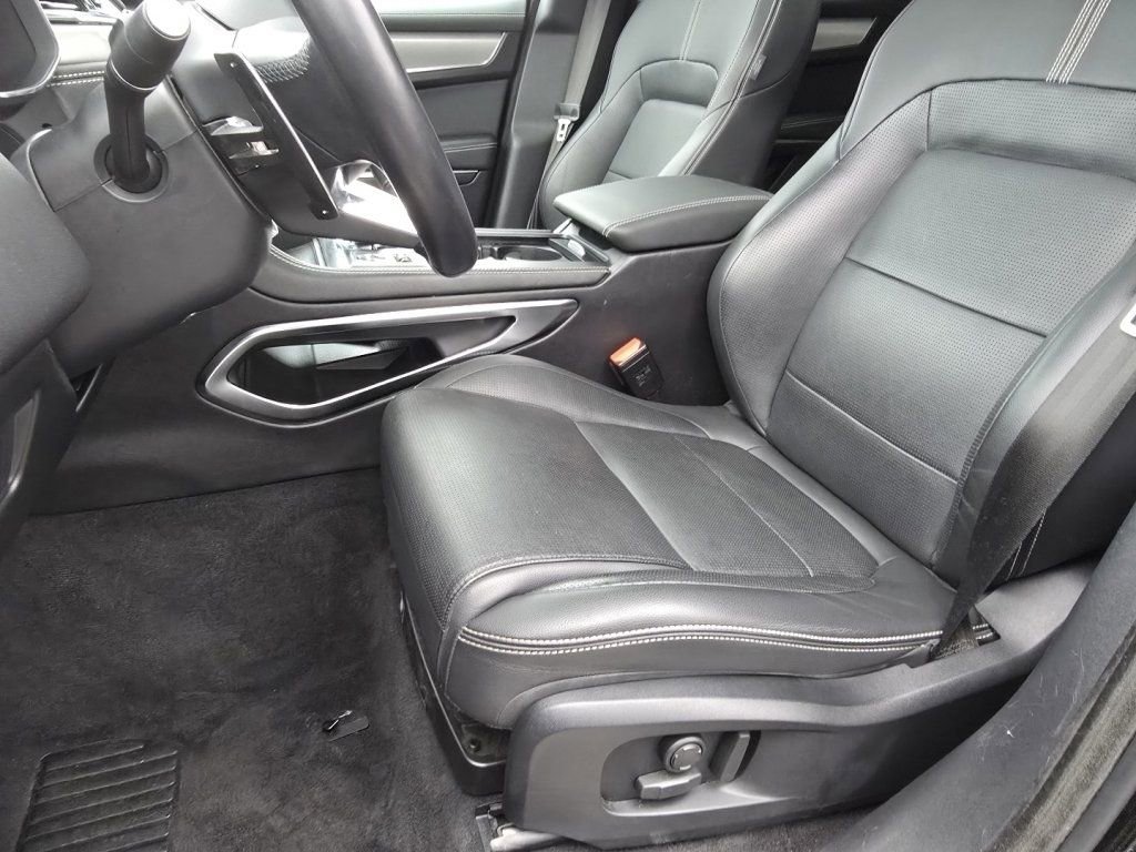 Used 2025 Jaguar F-PACE R-Dynamic S image 22