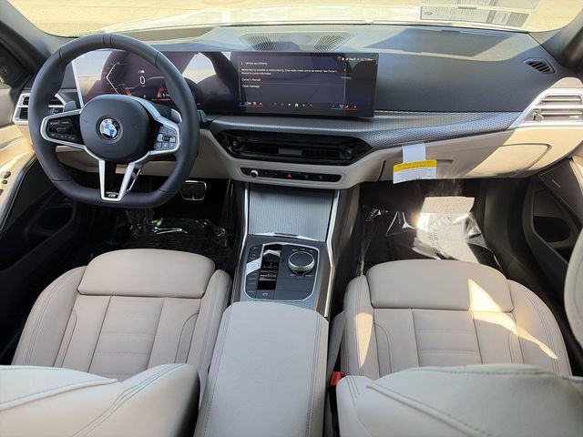 Used 2026 BMW 330i Sedan w/ M Sport Package image 15