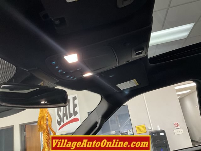 Used 2016 Ford F150 Platinum w/ Equipment Group 701A Luxury AWD/4WD image 23
