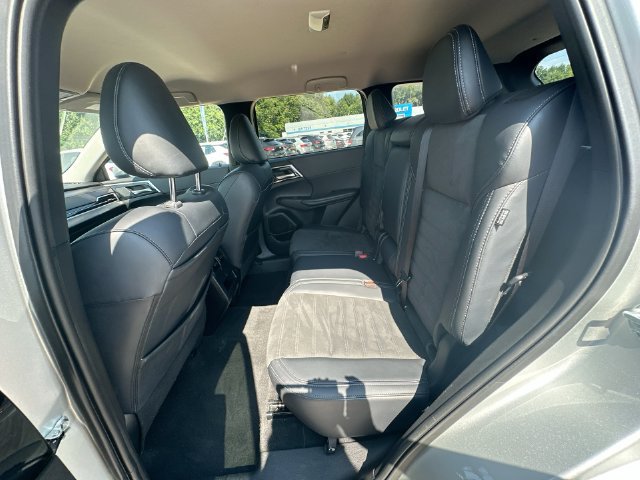 Used 2024 Mitsubishi Outlander SE AWD/4WD image 28