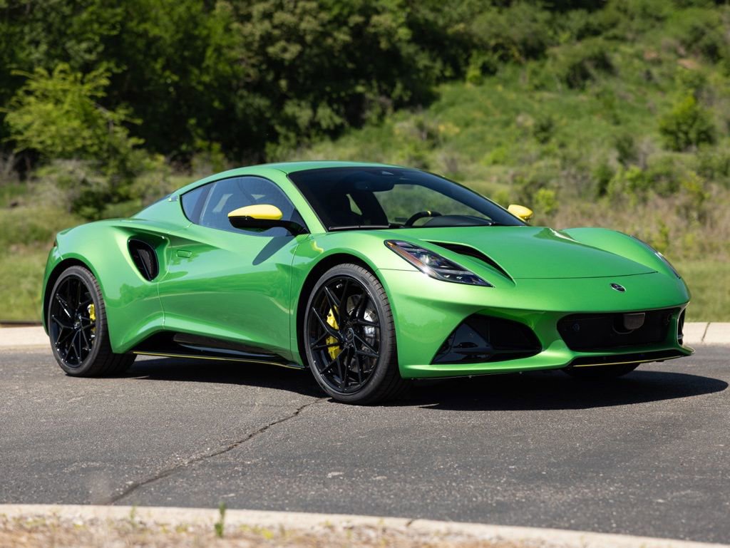 New 2026 Lotus Emira SE RWD image 9