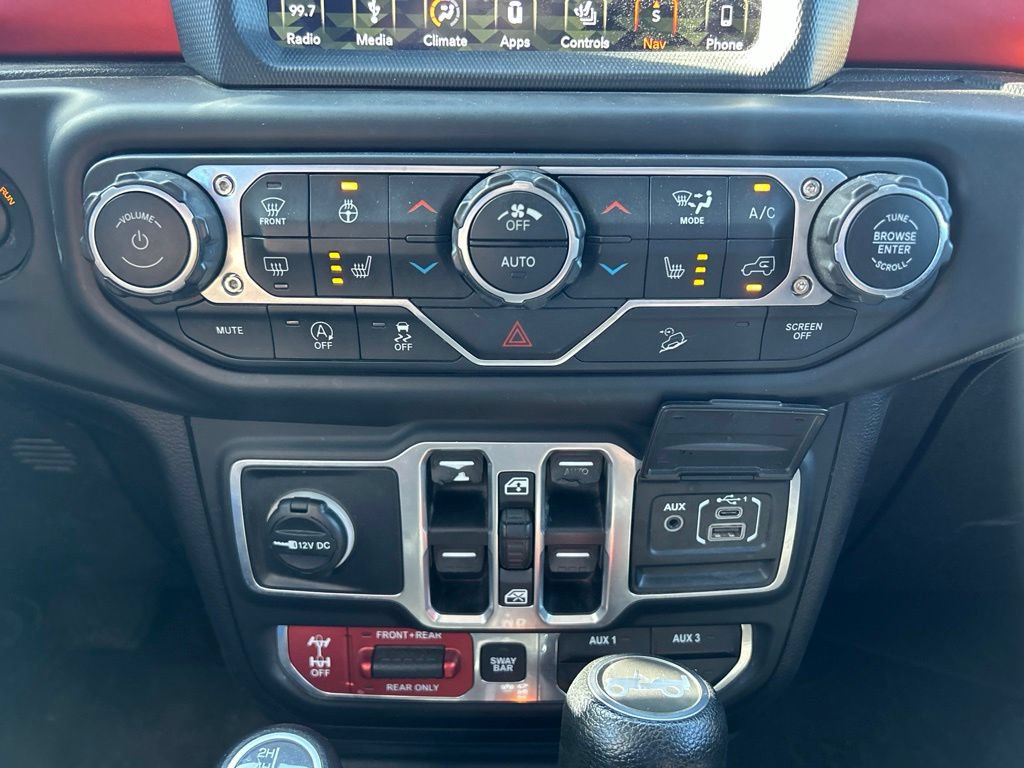 Used 2018 Jeep Wrangler Unlimited Rubicon AWD/4WD image 26