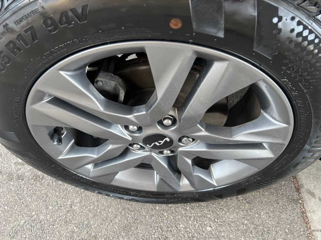 Certified 2023 Kia Seltos S FWD image 46