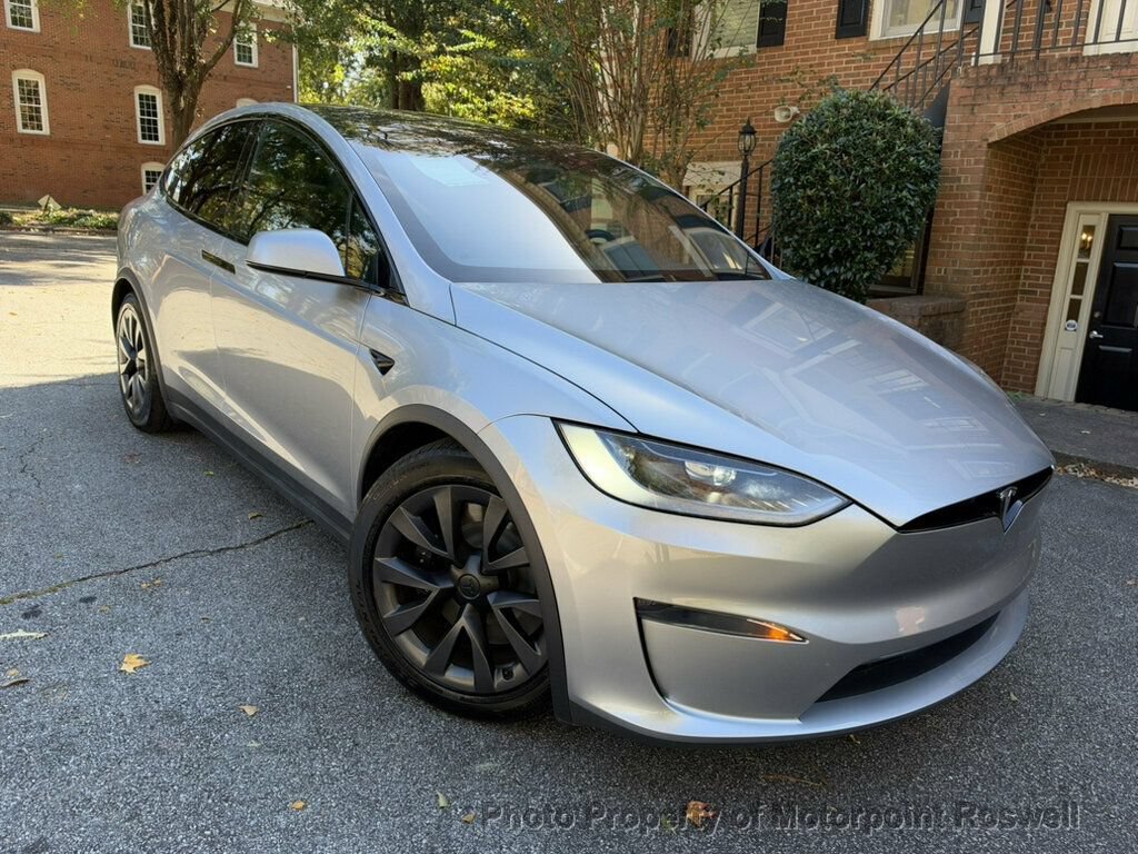 Used 2024 Tesla Model X AWD/4WD image 3