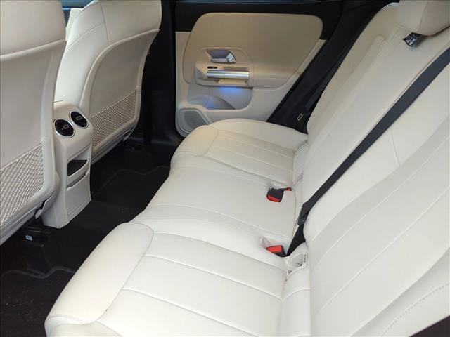 Certified 2025 Mercedes-Benz GLA 250 image 12