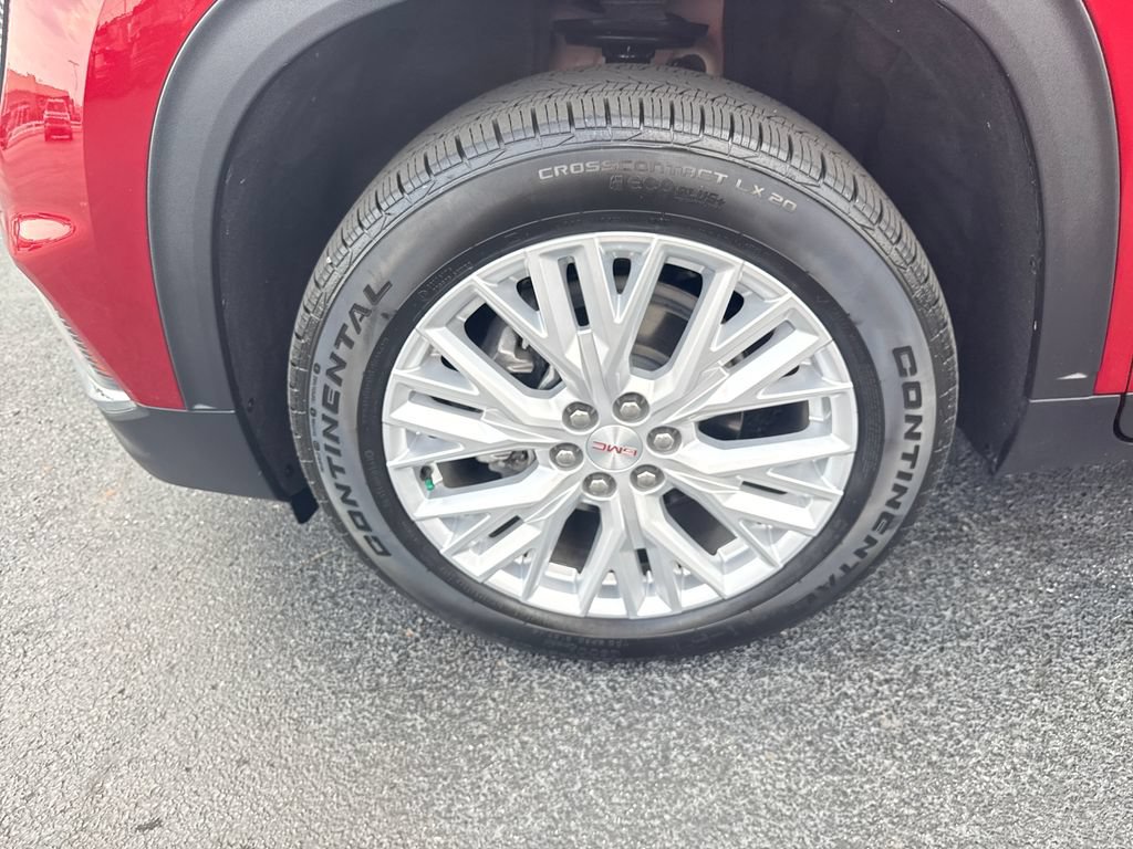 Used 2026 GMC Acadia Elevation w/ Elevation Premium Package FWD image 30