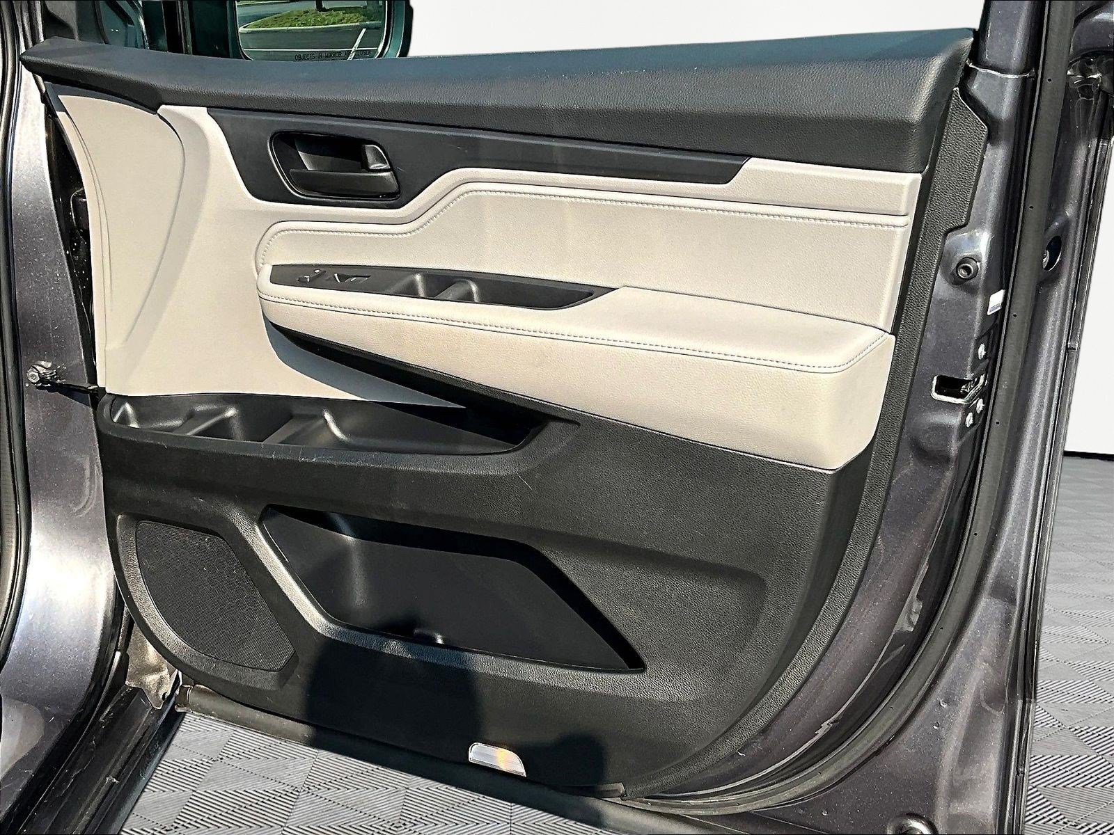 Used 2023 Honda Odyssey EX-L image 29