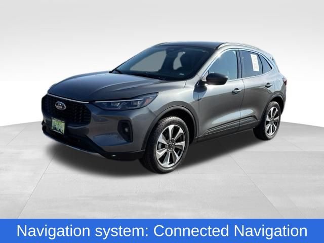 Used 2025 Ford Escape Platinum AWD/4WD image 1