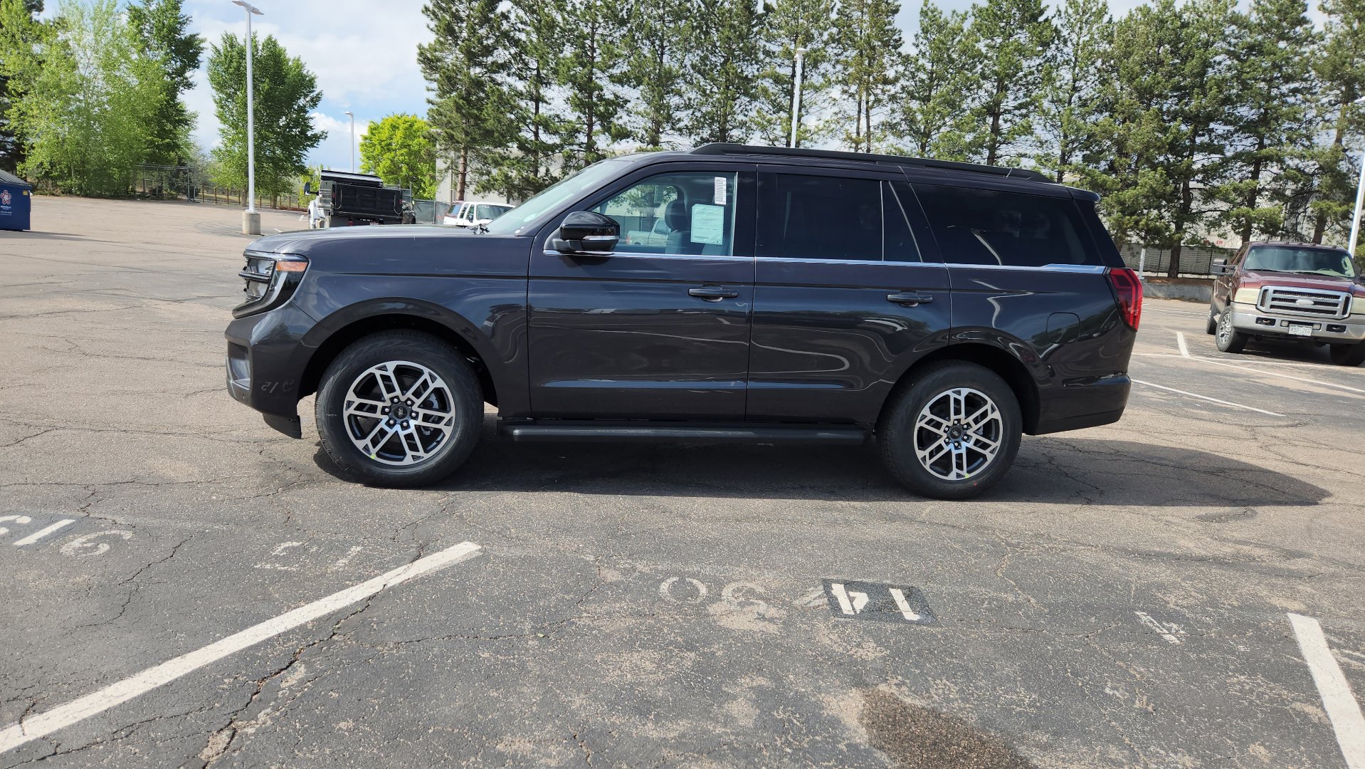 New 2026 Ford Expedition Active AWD/4WD image 5