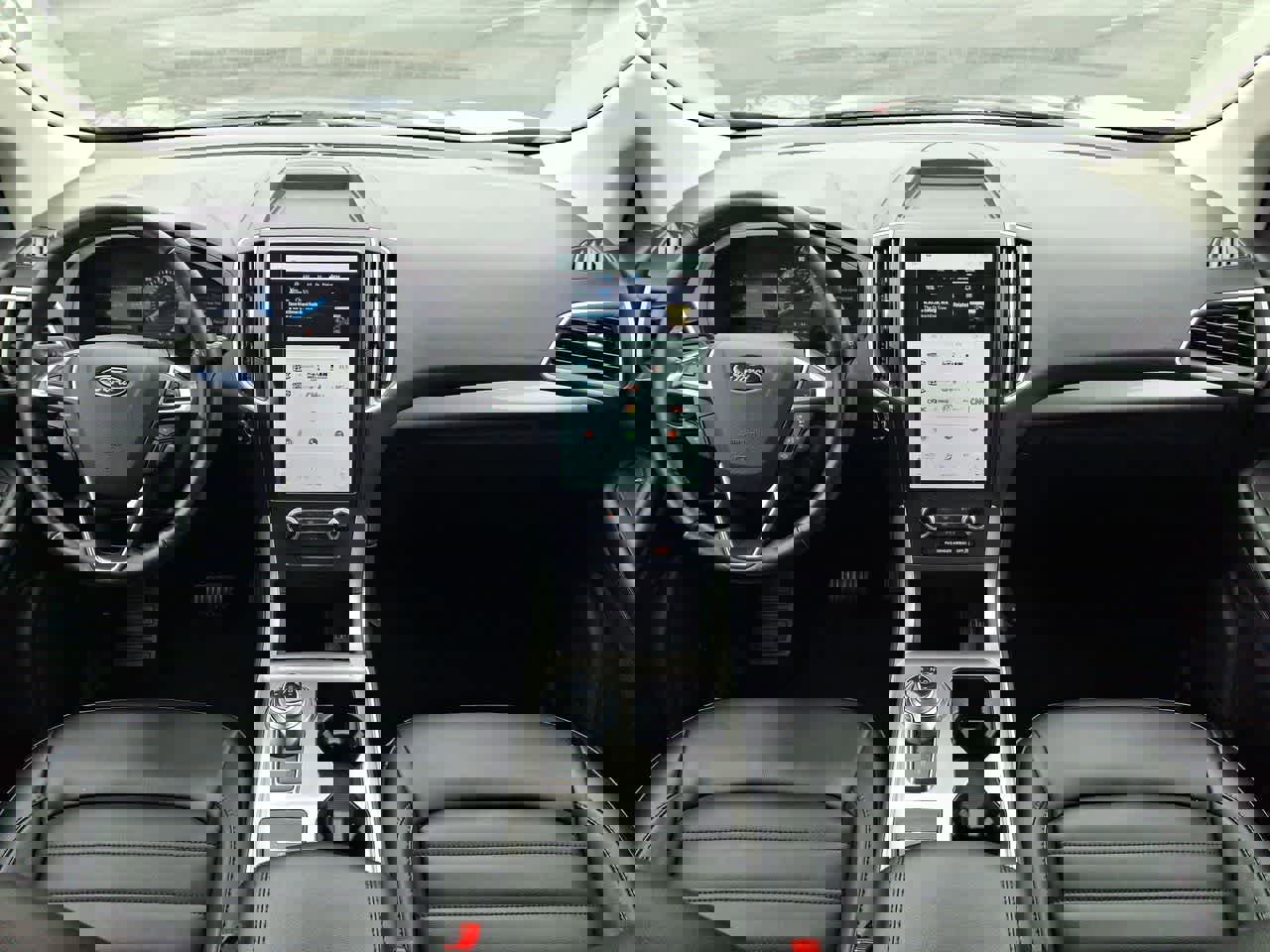 Certified 2024 Ford Edge SEL image 10