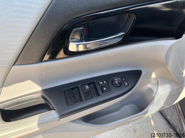 Used 2016 Honda Accord LX image 15