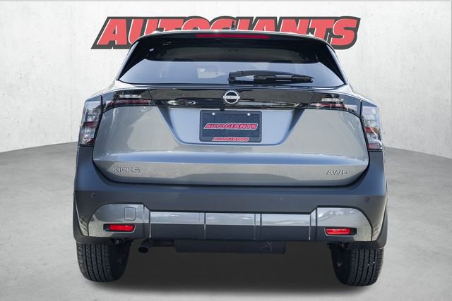 New 2026 Nissan Kicks SV image 5