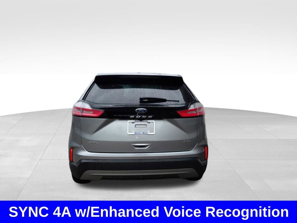 Used 2023 Ford Edge SEL image 5