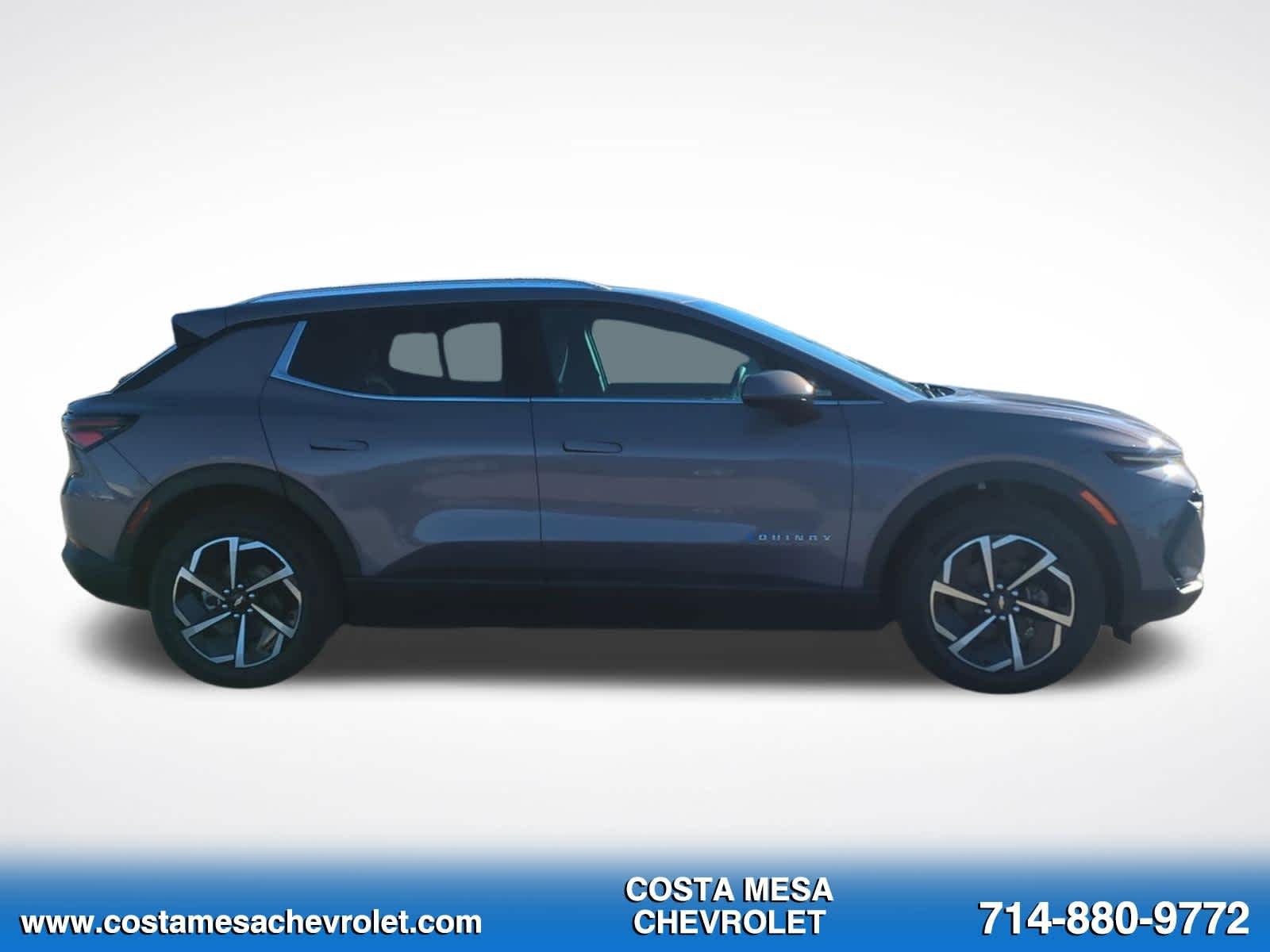 New 2026 Chevrolet Equinox EV LT AWD/4WD image 4