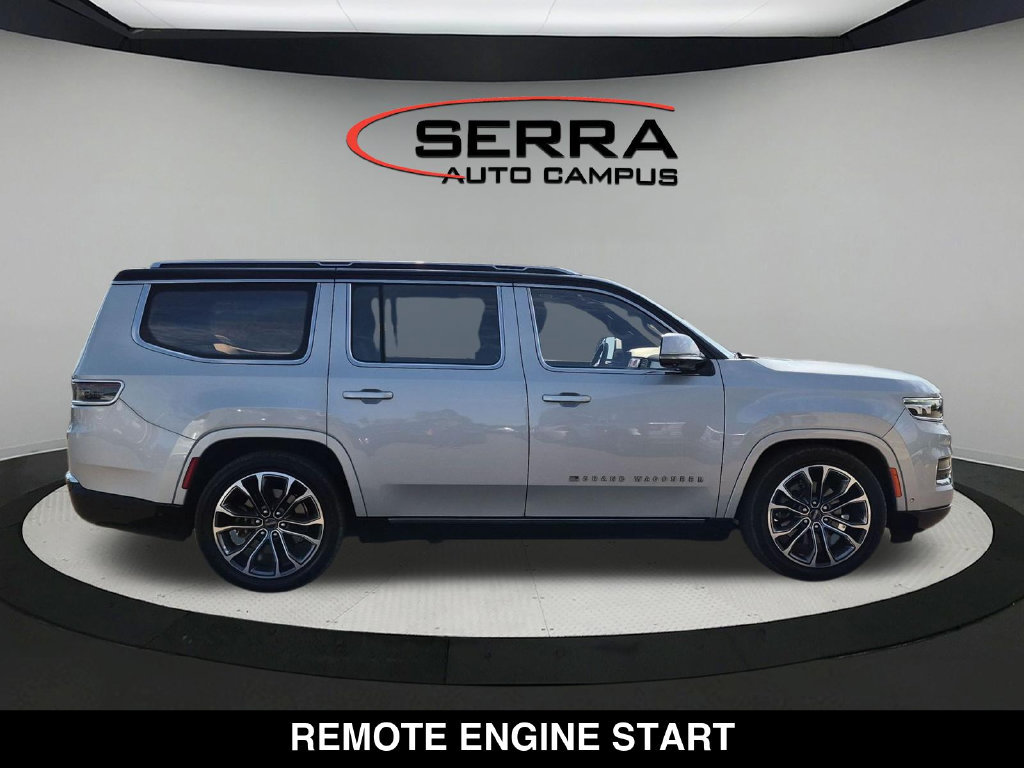 Used 2022 Jeep Grand Wagoneer Series III w/ Rear Seat Video Group 1 AWD/4WD image 14