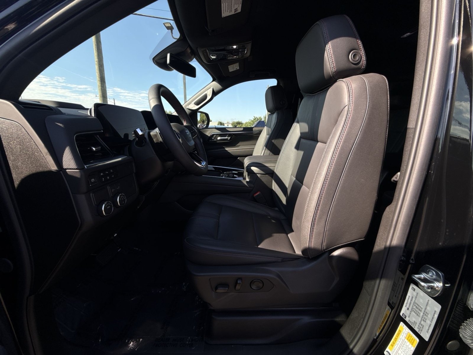 Used 2026 Chevrolet Suburban RST w/ Comfort Package RWD image 13