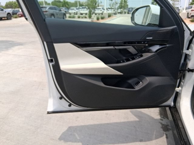 New 2026 BMW 530i w/ M Sport Package RWD image 14