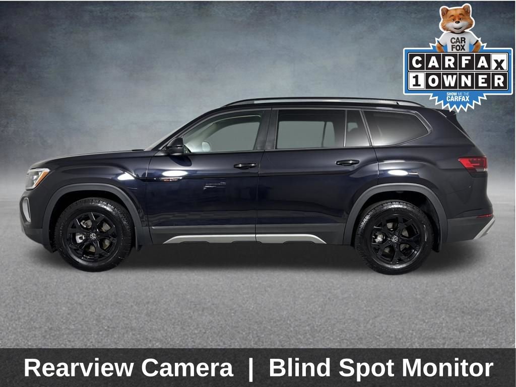 Used 2025 Volkswagen Atlas Peak Edition SE image 5