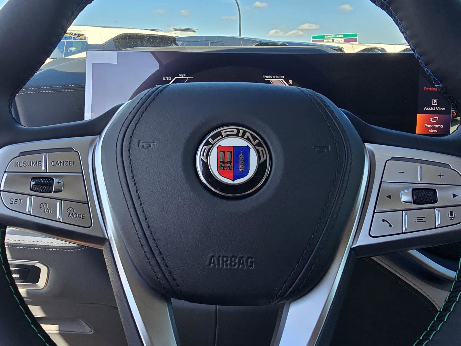 New 2026 BMW ALPINA XB7 image 23