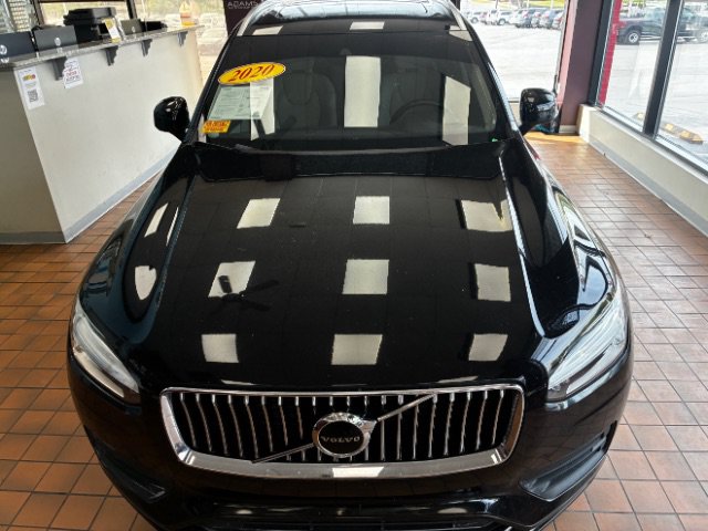 Used 2020 Volvo XC90 T5 Momentum w/ Protection Package Premier FWD image 6