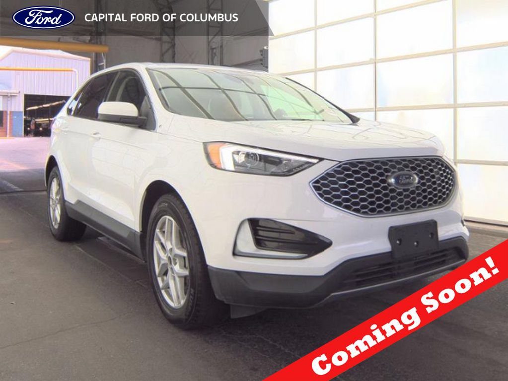 Used 2023 Ford Edge SEL