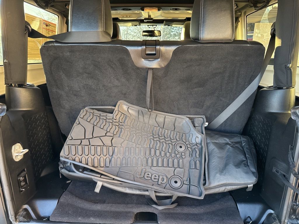 Used 2014 Jeep Wrangler Sport image 25