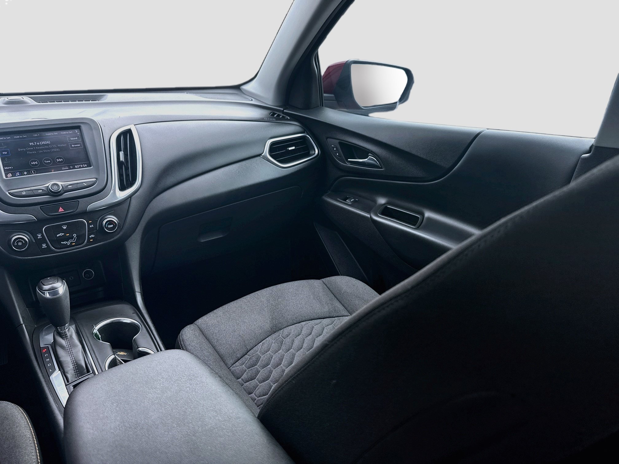 Used 2020 Chevrolet Equinox LT FWD image 19