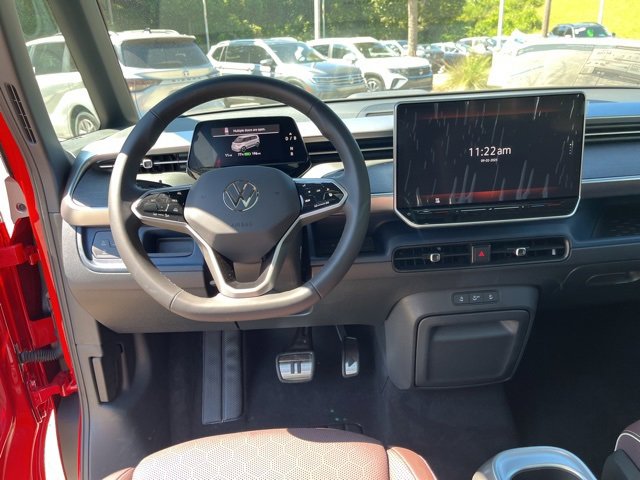New 2025 Volkswagen ID. Buzz Pro S Plus image 19