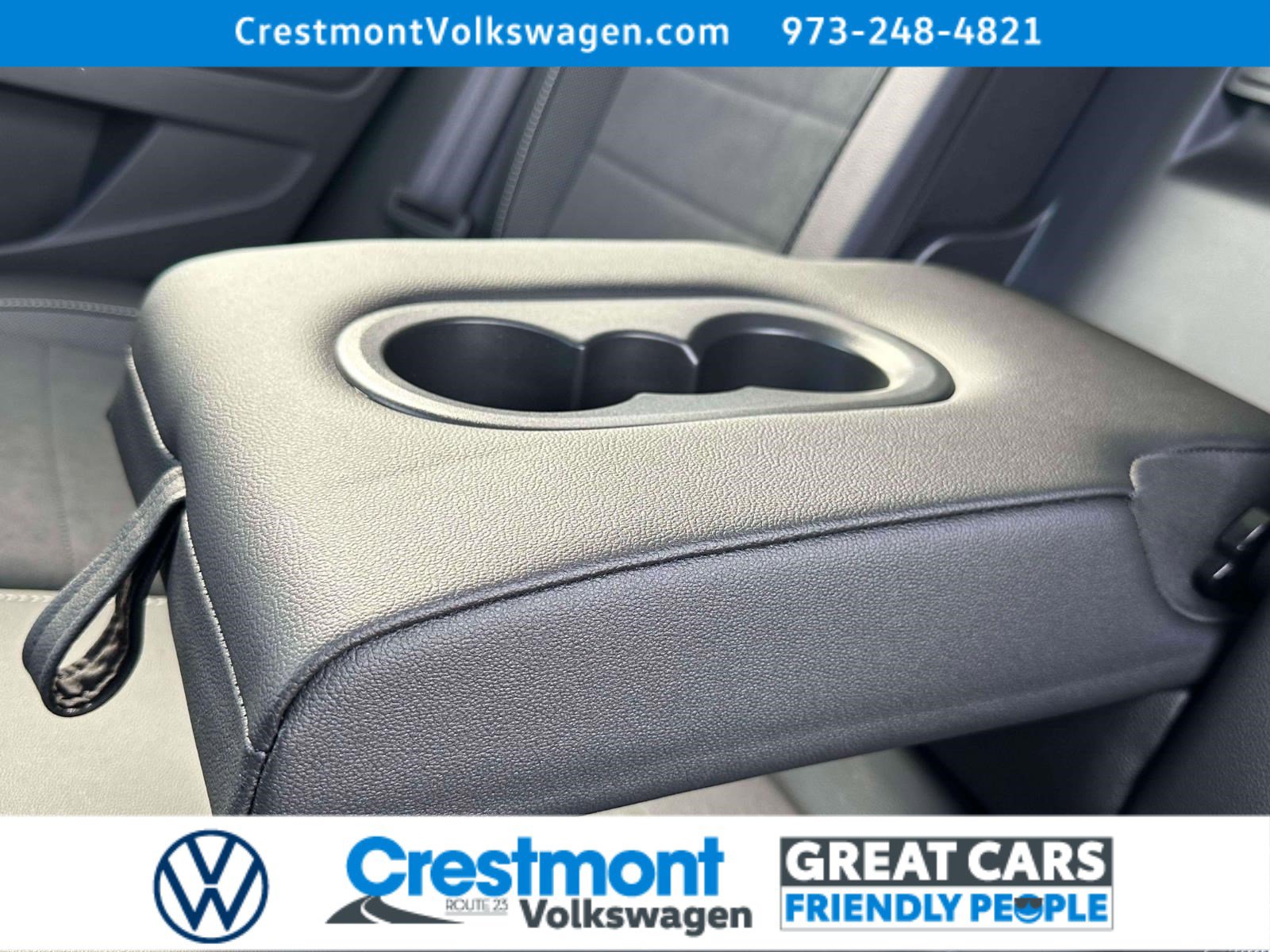Certified 2022 Volkswagen Taos SE w/ Panoramic Sunroof Package image 10